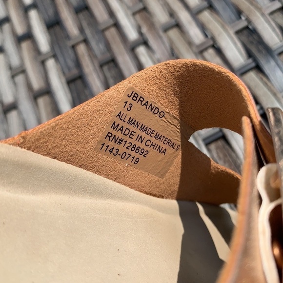 Steve MADDEN BRANDO Rose Gold Sandals - Picture 10 of 11